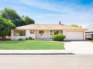 2040 Olive Ave, Saint Helena, CA 94574