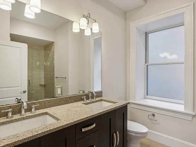 1471 Beacon St #2 — Photo 15