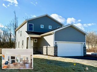 15 Celia Dr, Sparta, NJ 07871