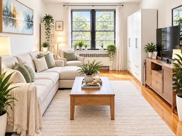 15020 71 Avenue #2J, Flushing, NY 11367