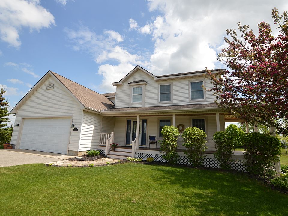 1st image of 855 Evergreen Ct