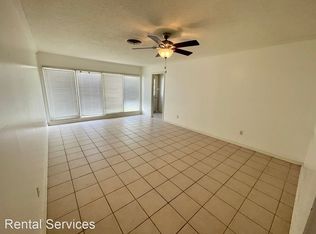 555 Munsterman Pl, Beaumont, TX 77707