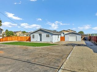 1620 S Airport Way, Manteca, CA 95337