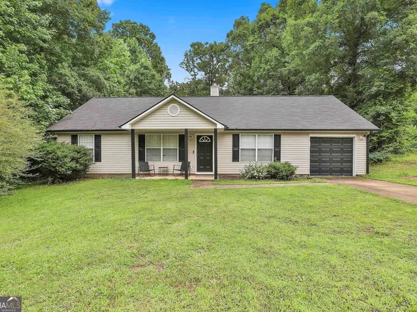 136 Country Meadows Way, Jenkinsburg, GA 30234