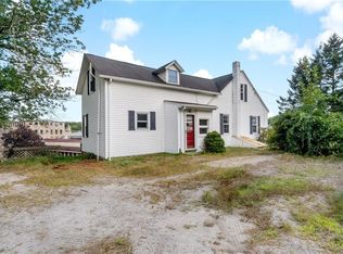 3 Larkin St, South Kingstown, RI 02879