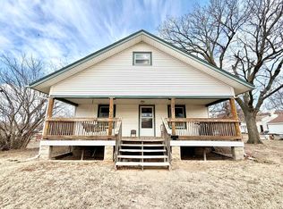 222 W F Ave, Kingman, KS 67068