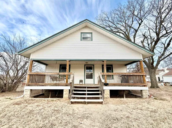 222 W F Ave, Kingman, KS 67068