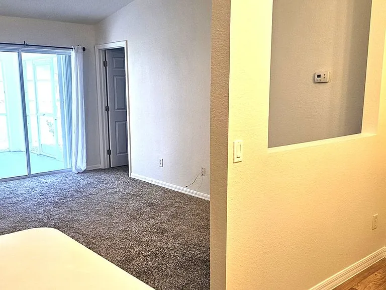 25173 Mercedes Dr — Photo 14