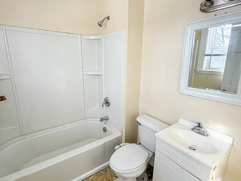 160 Brackett St — Photo 19
