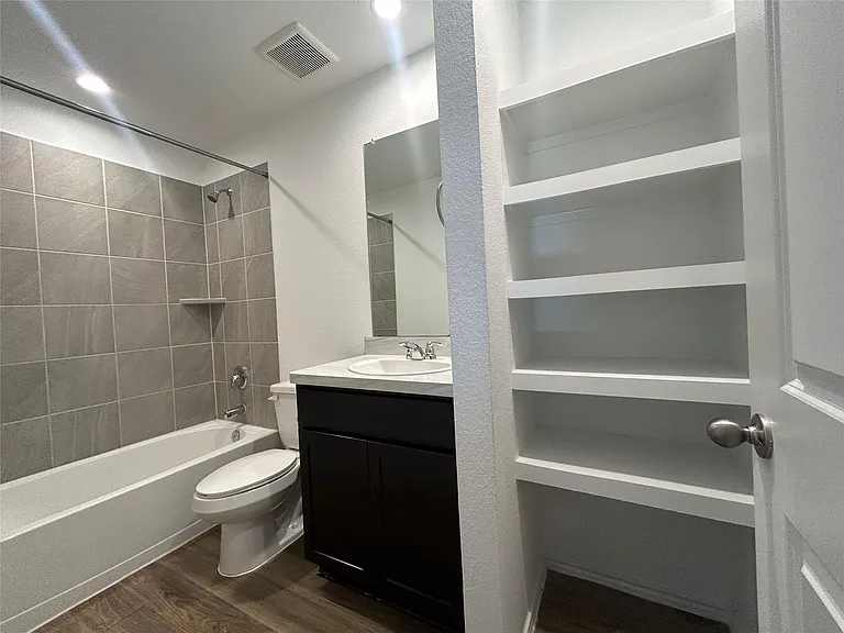 1739 Royal Rim Dr — Photo 17