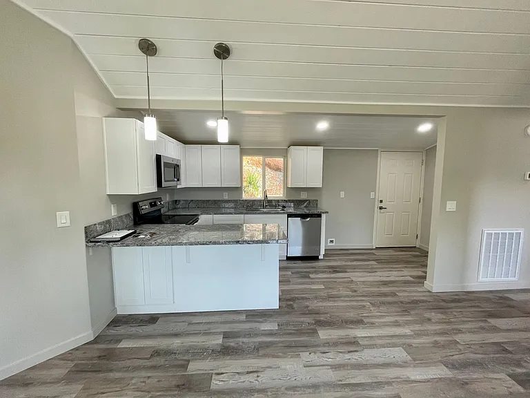 12909 La Barr Meadows Rd — Photo 4