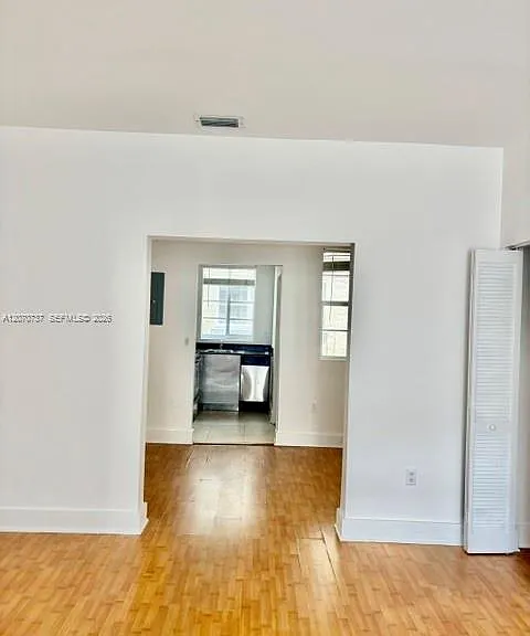 1000 Meridian Ave #18 — Photo 3