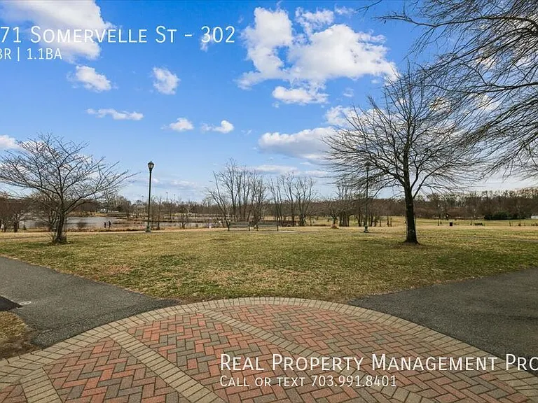 171 Somervelle St #302 — Photo 41