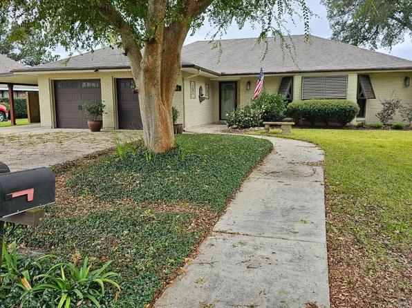 106 E Garden Dr, Thibodaux, LA 70301