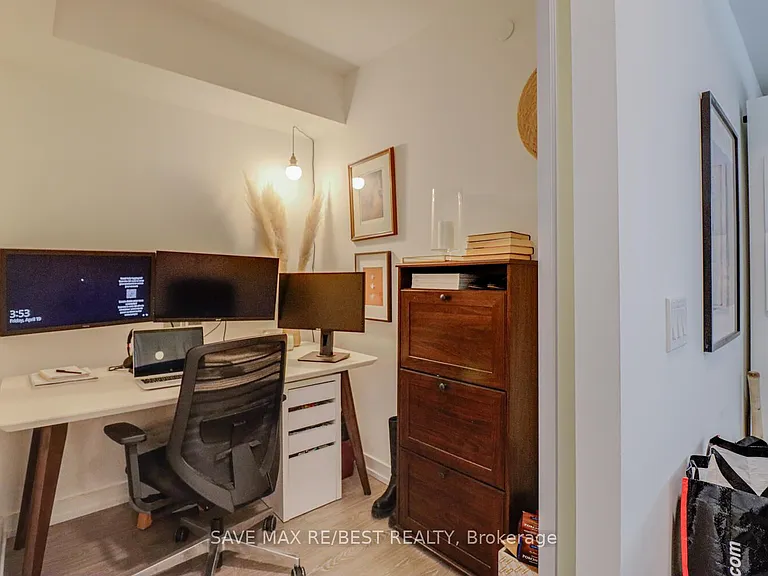 19 Western Battery Rd #2810 — Photo 25