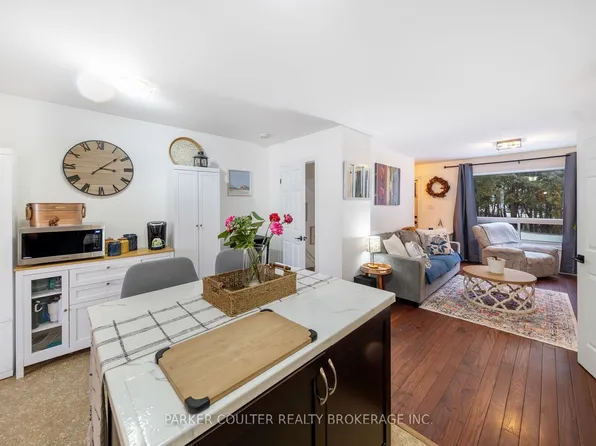 3367 Azcona Ave, Severn, ON L0K 1G0