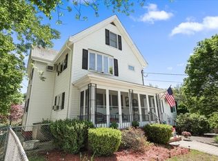 62 Richardson St, Winchester, MA 01890