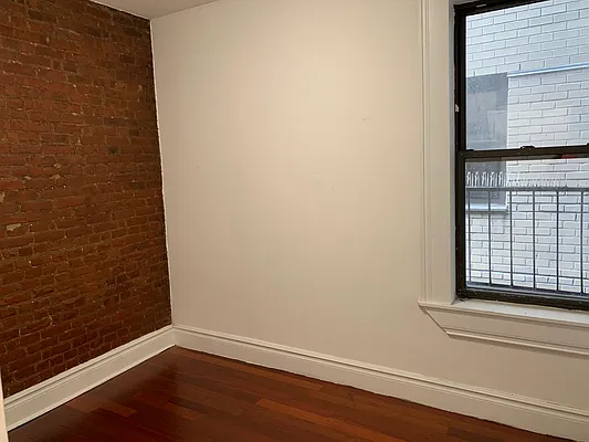 Rented by Point NYC | media 19