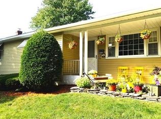 11 Brenan St, Holyoke, MA 01040