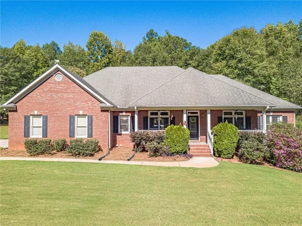 946 Gaithers Rd, Mansfield, GA 30055