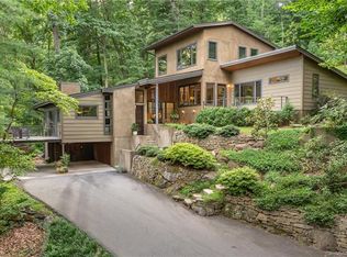 17 Griffing Cir, Asheville, NC 28804