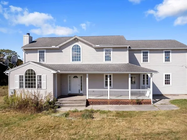 39 Gibbs Rd, Blandford, MA 01008