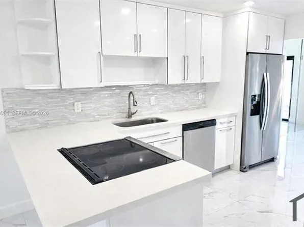 9723 N New River Canal Rd, Fort Lauderdale, FL 33324