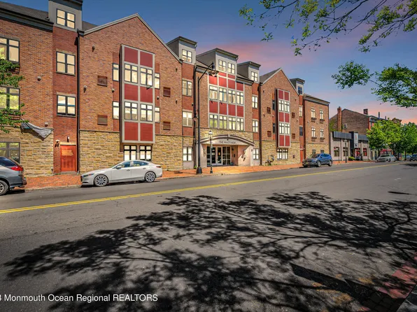 350 S Broad Street #305, Trenton, NJ 08608