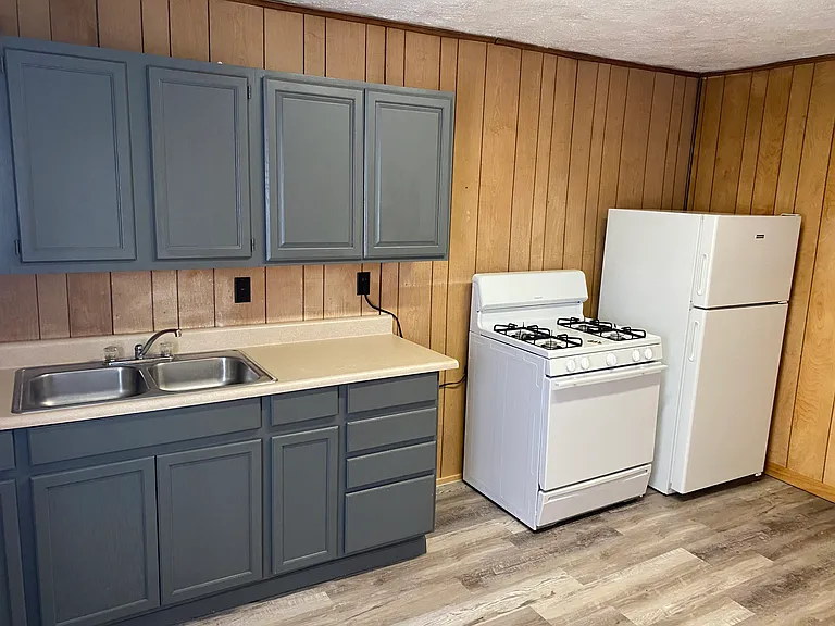 22 S Washington Ave #3 — Photo 4