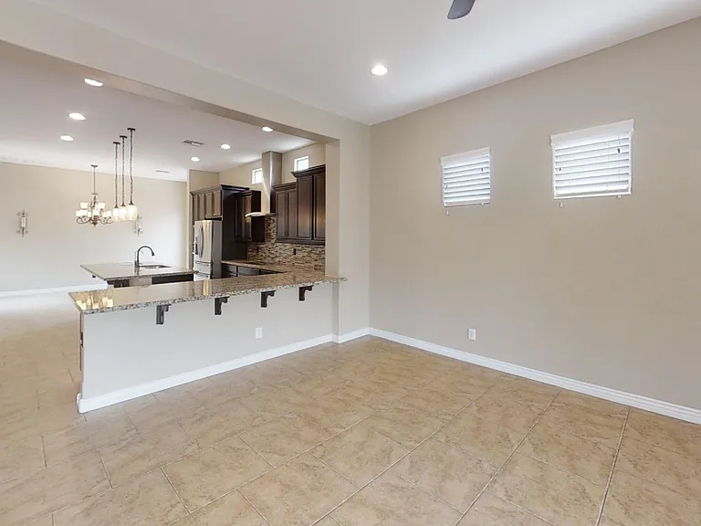 2267 E Tomahawk Dr — Photo 12