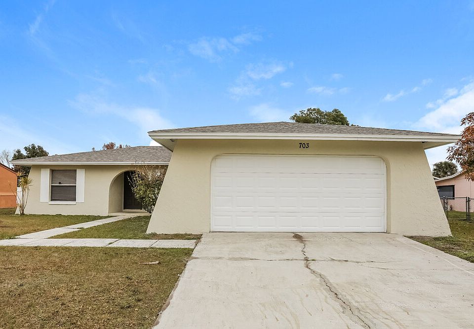 1st image of 703 Harland Ct