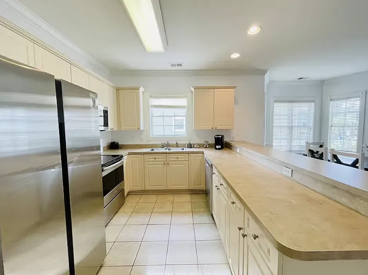 4825 Luster Leaf Cir #201 — Photo 21