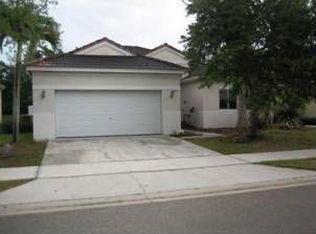 1265 Camellia Cir, Weston, FL 33326