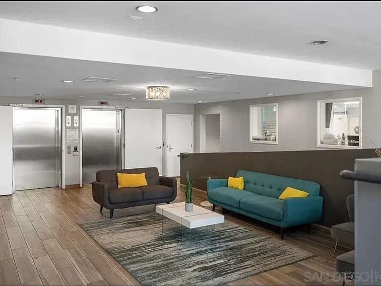 1970 Columbia St #513 — Photo 17