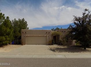 2930 Jennifer St, Las Cruces, NM 88005