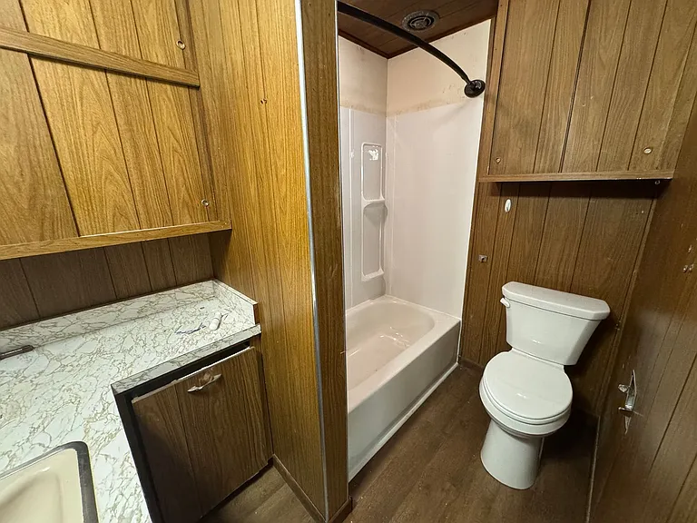 312 Jackson St — Photo 18
