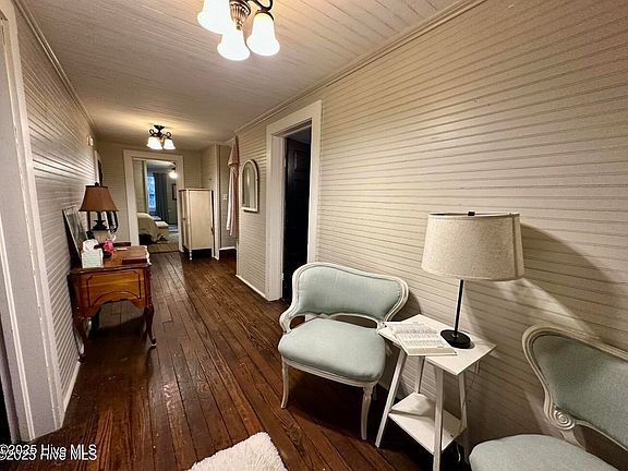 12th image of this home