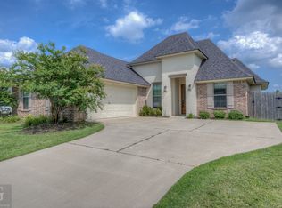 5116 Tensas Dr, Bossier City, LA 71111