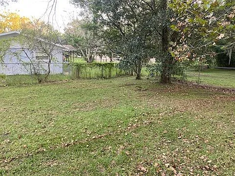 Silver Trl, Ocala — Photo 2