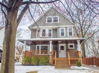 1526 Wayne Ave, Lakewood, OH 44107