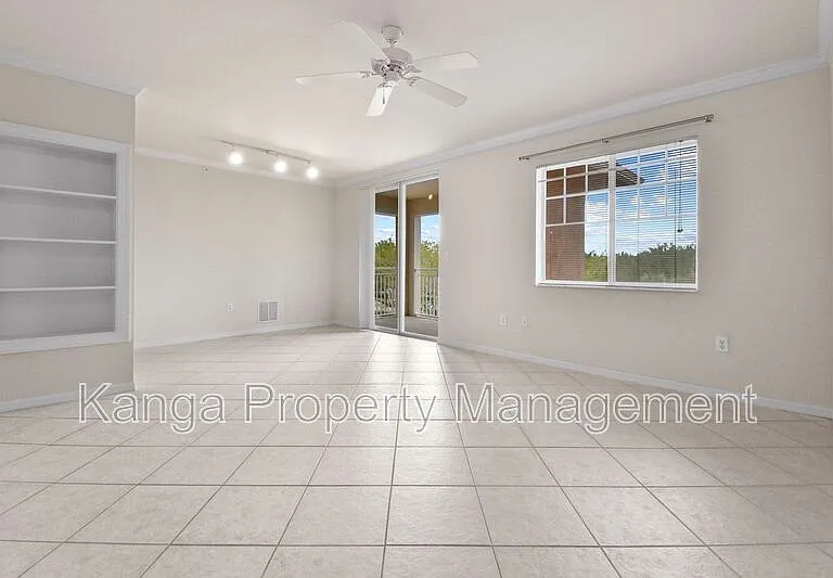 6556 Emerald Dunes Dr #302 — Photo 4