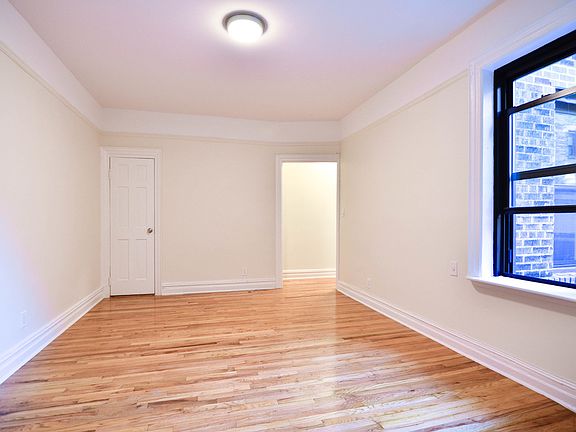 5th image of 32-50 93rd St #D8