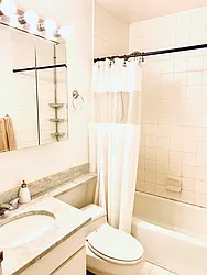 Rented by R New York