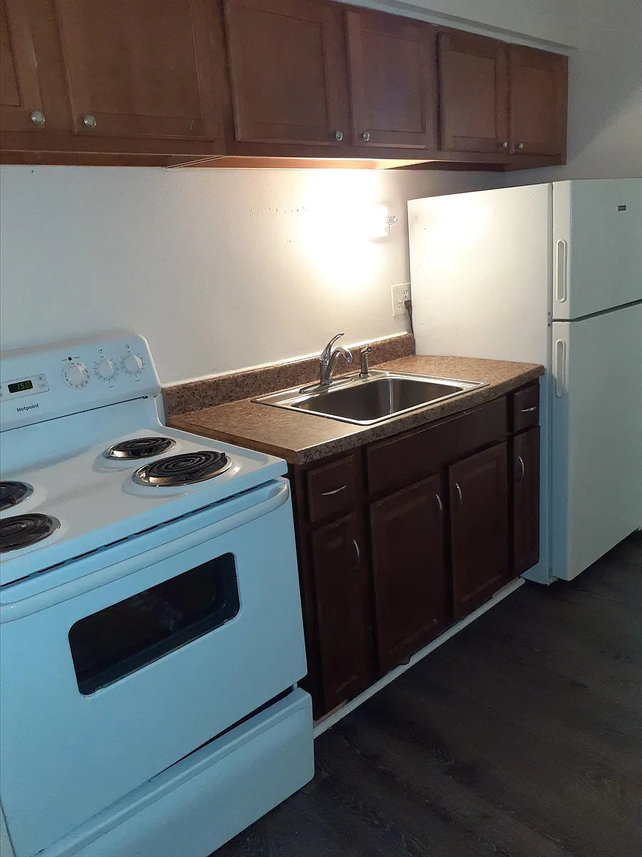 Building Photo - 3725 Dina Ave #2
