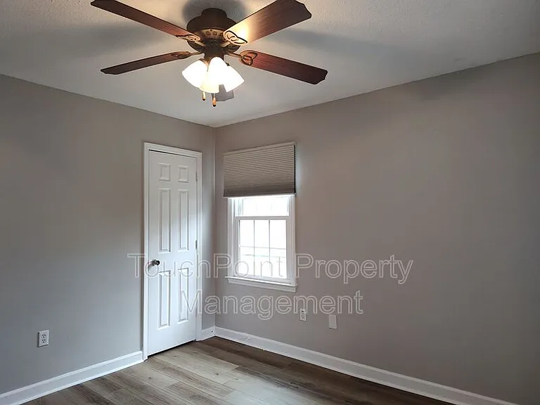 7413 Doves Nest Cir — Photo 27