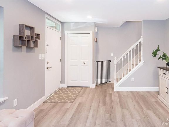 4th image of 3228 Bolgos Cir