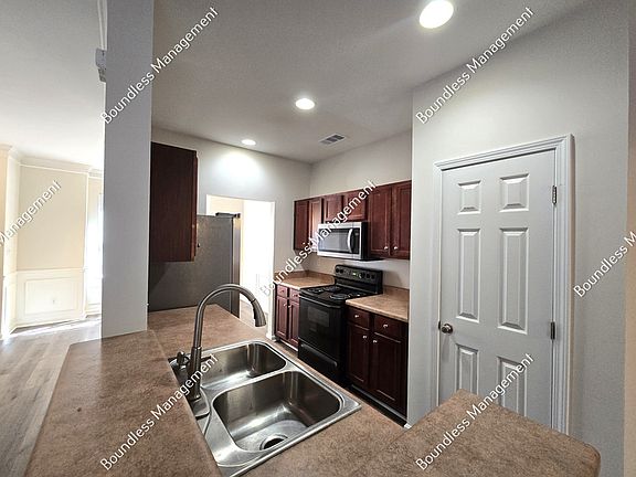 5th image of 250 Amal Dr SW APT 7009