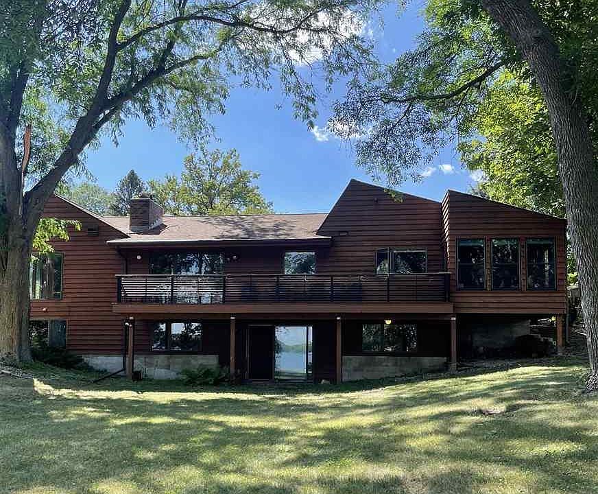 1st image of 1881 Knollwood Dr