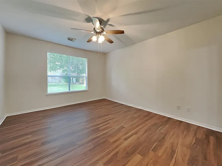 1418 Summer Rain Dr — Photo 6
