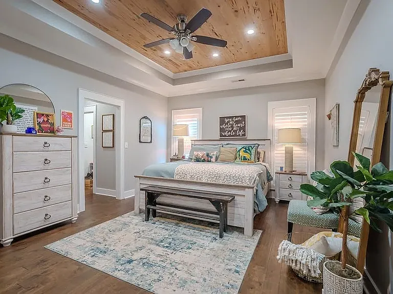 127 Ashbey Cir — Photo 30